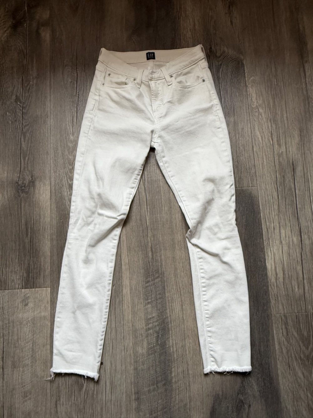 GAP White Skinny High-Rise Jeans